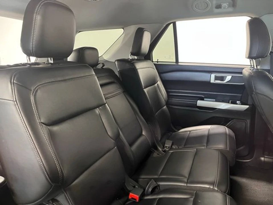 2023 Ford Explorer 6th Gen - Image 12 of 20