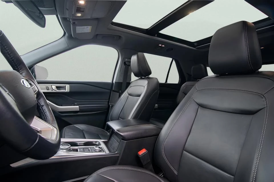 2023 Ford Explorer 6th Gen - Image 10 of 19