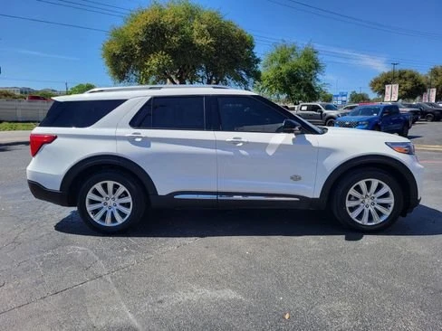 2023 Ford Explorer 6th Gen - Image 2 of 20