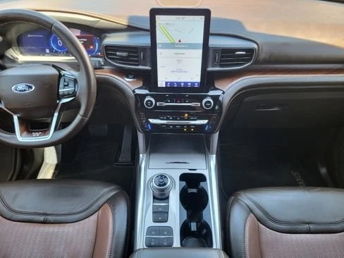 2023 Ford Explorer 6th Gen - Image 14 of 20