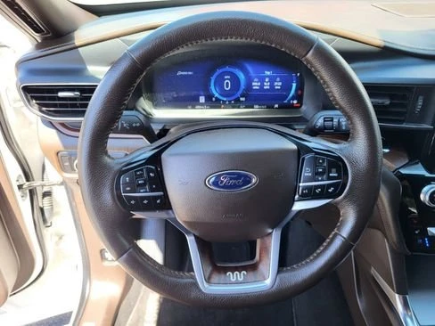2023 Ford Explorer 6th Gen - Image 19 of 20