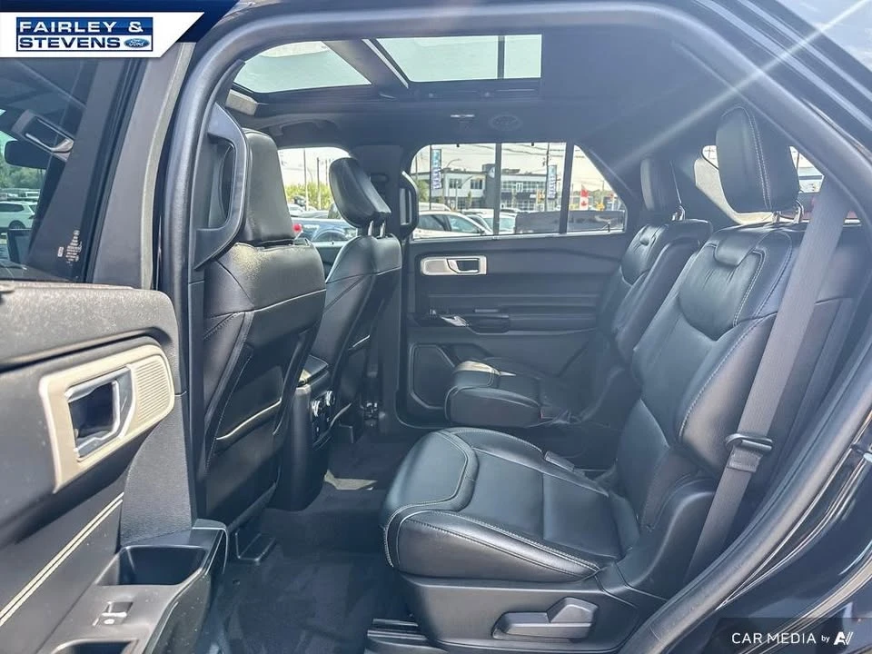 2023 Ford Explorer 6th Gen - Image 16 of 18