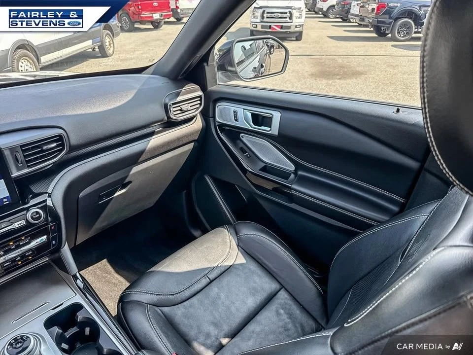 2023 Ford Explorer 6th Gen - Image 18 of 18