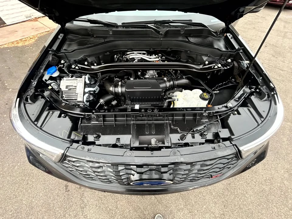 2023 Ford Explorer 6th Gen - Image 19 of 19