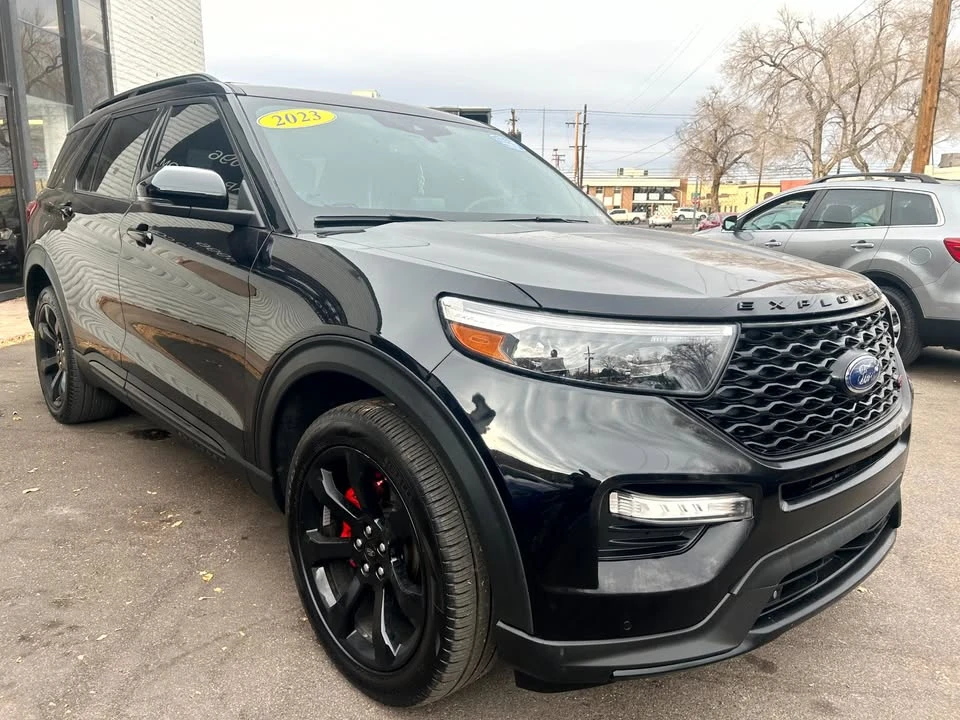 2023 Ford Explorer 6th Gen - Image 3 of 19