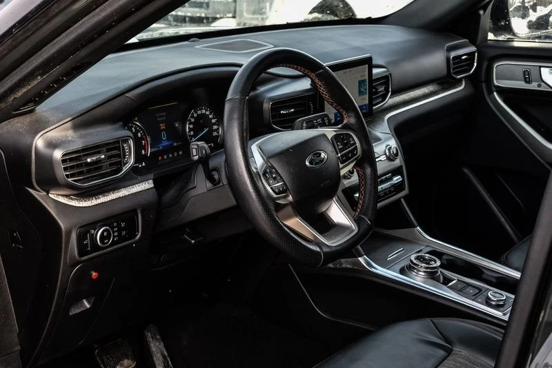 2023 Ford Explorer 6th Gen - Image 10 of 20