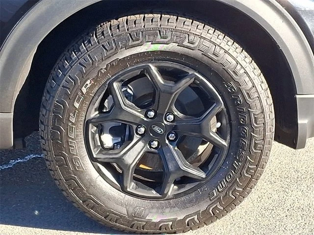2023 Ford Explorer 6th Gen - Image 8 of 19