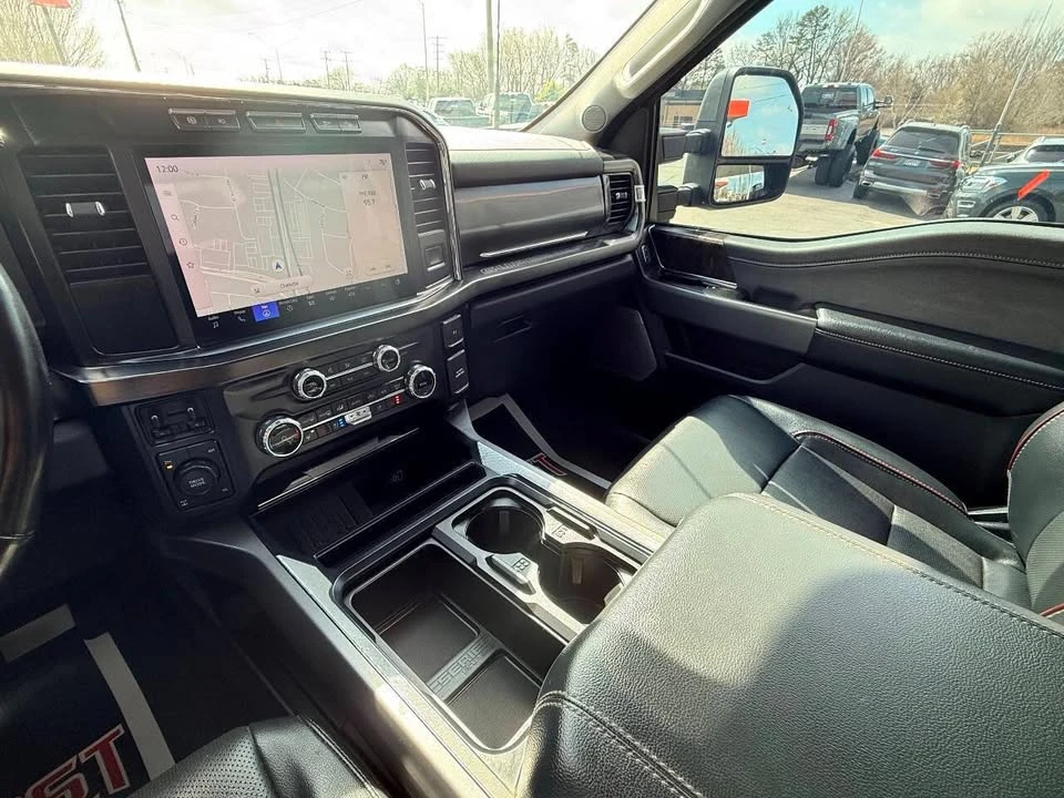 2023 Ford Super Duty 5th Gen - Image 10 of 15