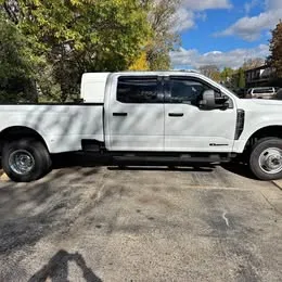 2023 Ford F-350 XLT