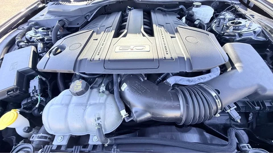 2023 Ford GT 2nd Gen - Image 15 of 18