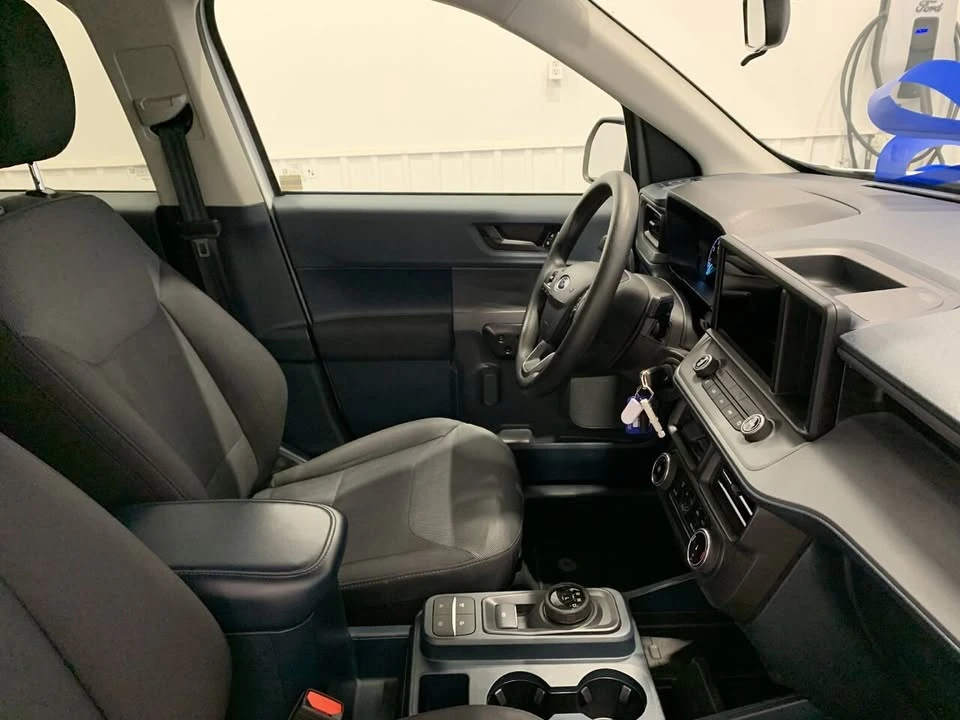 2023 Ford Maverick - Image 17 of 20