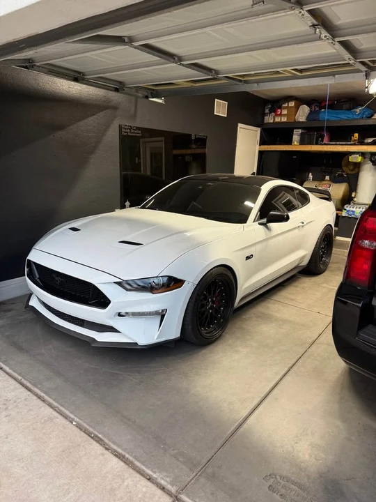 2023 Ford S550 Mustang - Image 2 of 10