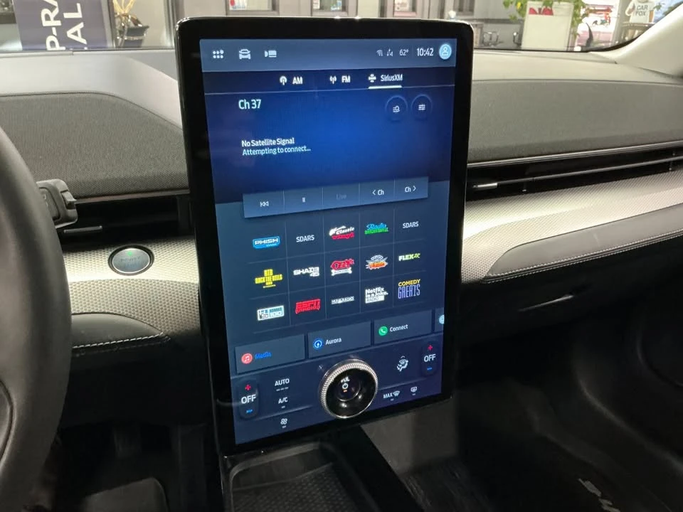 2023 Ford Mustang Mach-E - Image 16 of 18