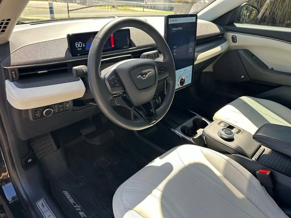 2023 Ford Mustang Mach-E - Image 15 of 20