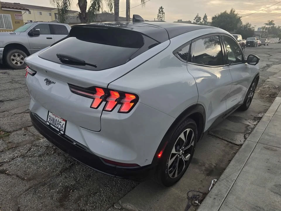 2023 Ford Mustang Mach-E - Image 5 of 12