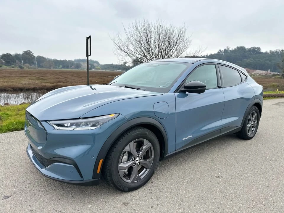 2023 Ford Mustang Mach-E - Image 18 of 20
