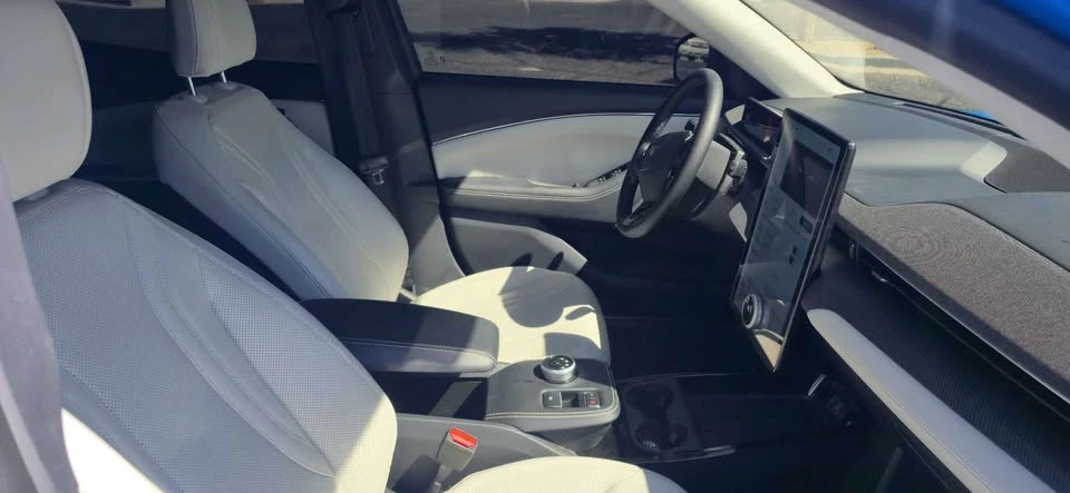2023 Ford Mustang Mach-E - Image 6 of 8