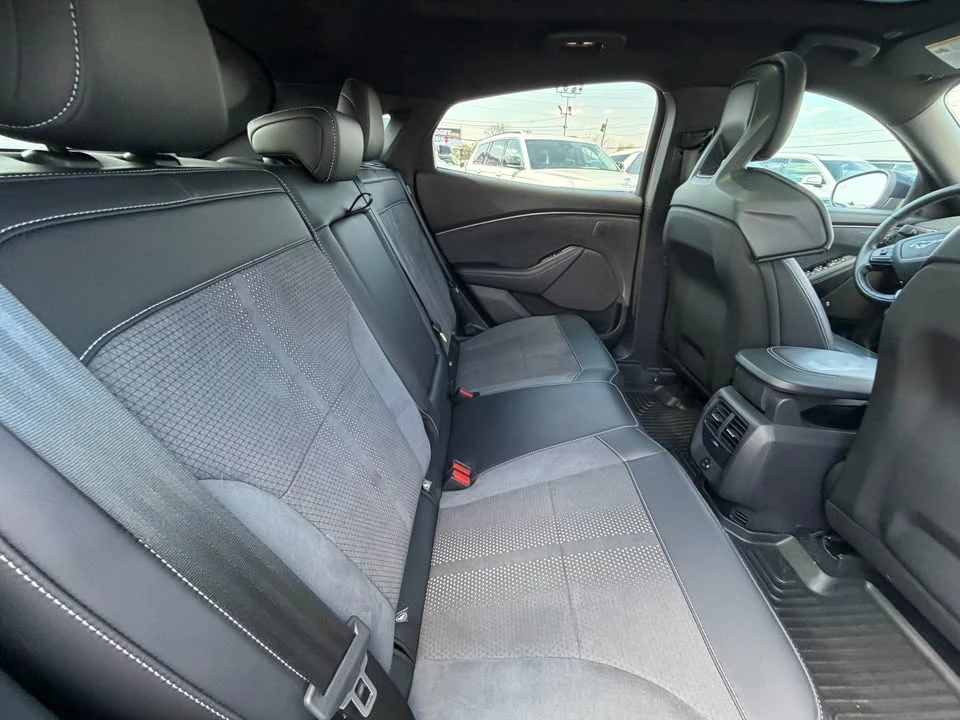 2023 Ford Mustang Mach-E - Image 15 of 17
