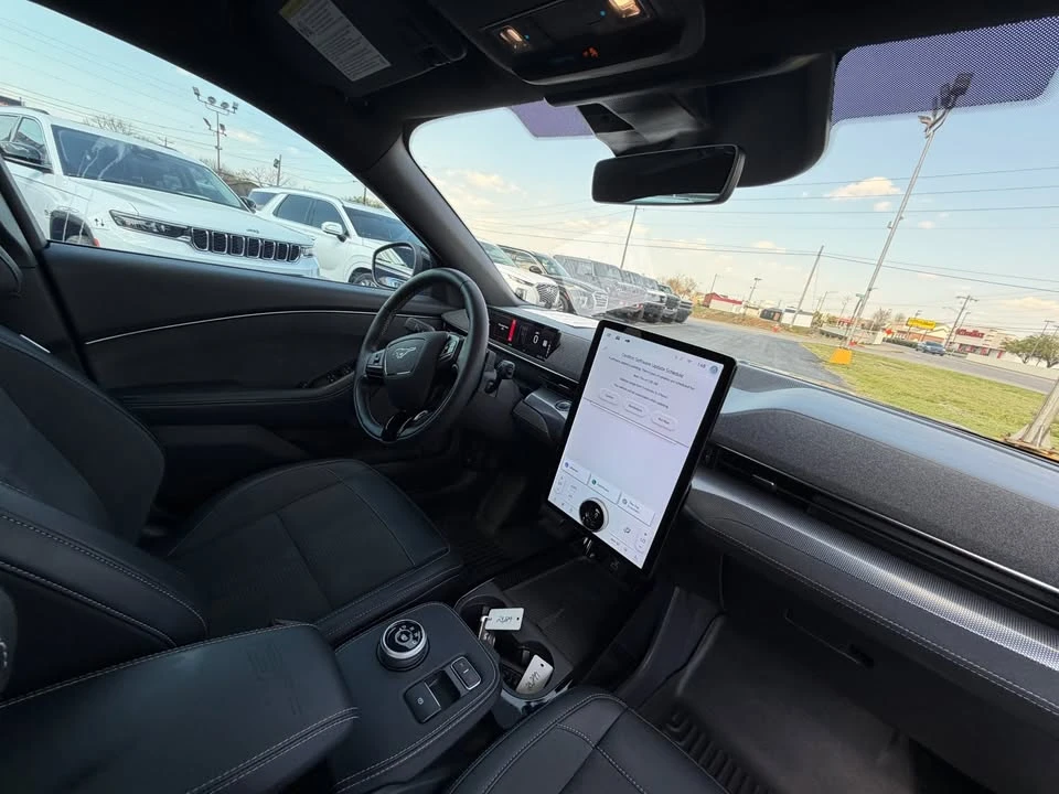 2023 Ford Mustang Mach-E - Image 14 of 17
