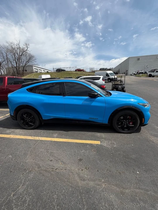 2023 Ford Mustang Mach-E - Image 4 of 8