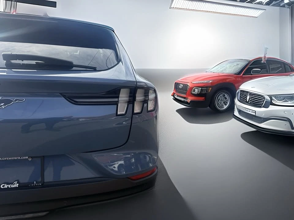 2023 Ford Mustang Mach-E - Image 6 of 16