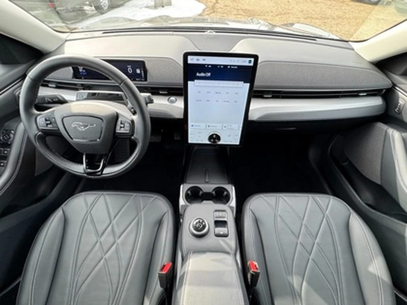 2023 Ford Mustang Mach-E - Image 15 of 18