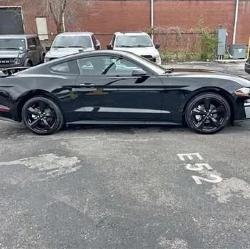2023 Ford Mustang Premium