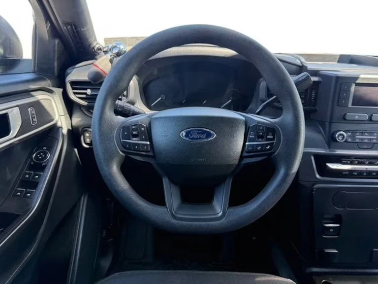 2023 Ford Explorer 6th Gen - Image 6 of 13