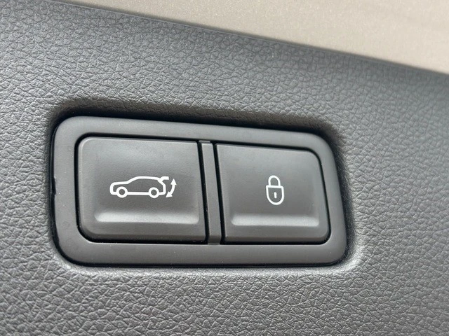 2023 Genesis GV70 - Image 21 of 21