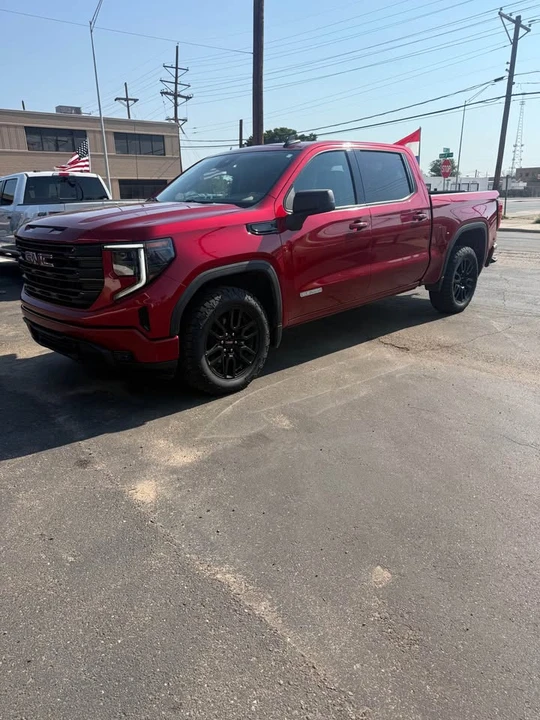 2023 GMC Sierra 5th Gen - Image 7 of 17