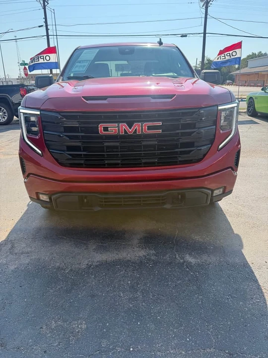 2023 GMC Sierra 5th Gen - Image 2 of 17