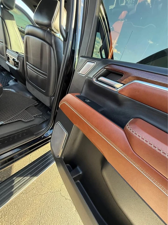 2023 GMC Sierra 5th Gen - Image 17 of 21