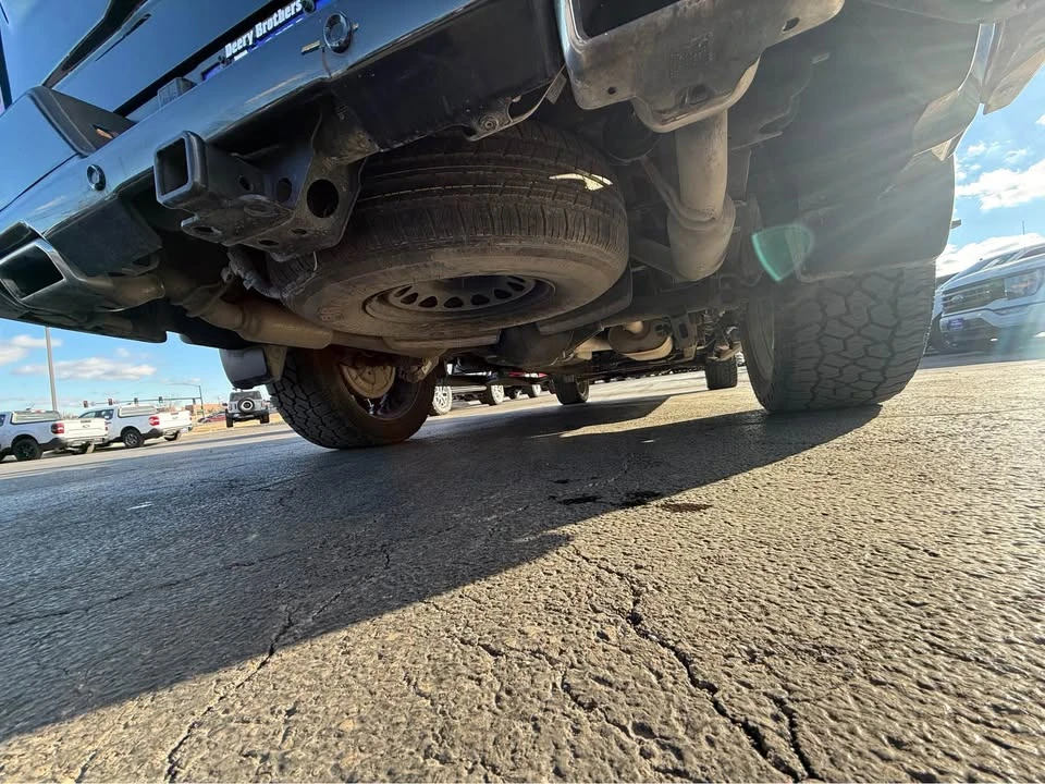 2023 GMC Sierra 5th Gen - Image 20 of 21