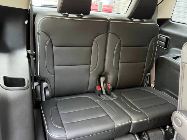 2023 GMC Acadia - Image 17 of 21