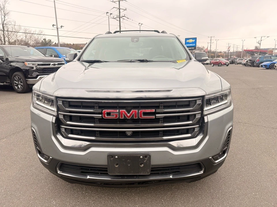 2023 GMC Acadia - Image 2 of 12