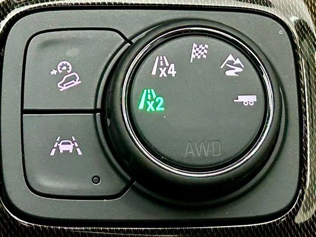 2023 GMC Acadia - Image 10 of 12