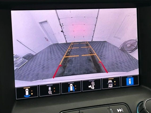 2023 GMC Acadia - Image 6 of 12