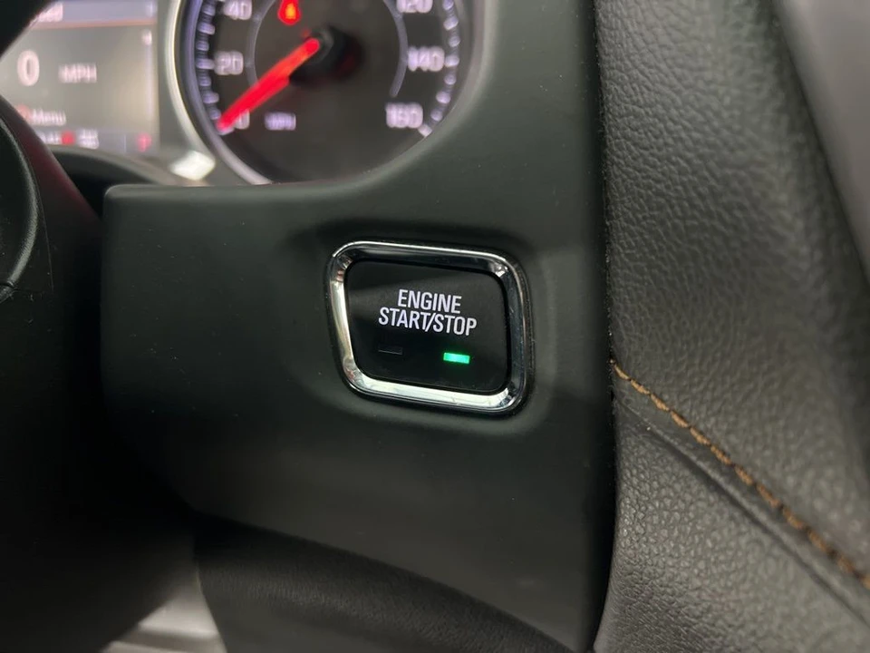 2023 GMC Acadia - Image 15 of 21