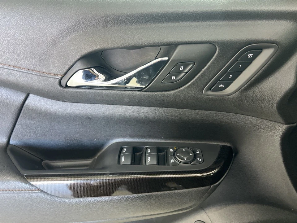 2023 GMC Acadia - Image 20 of 21