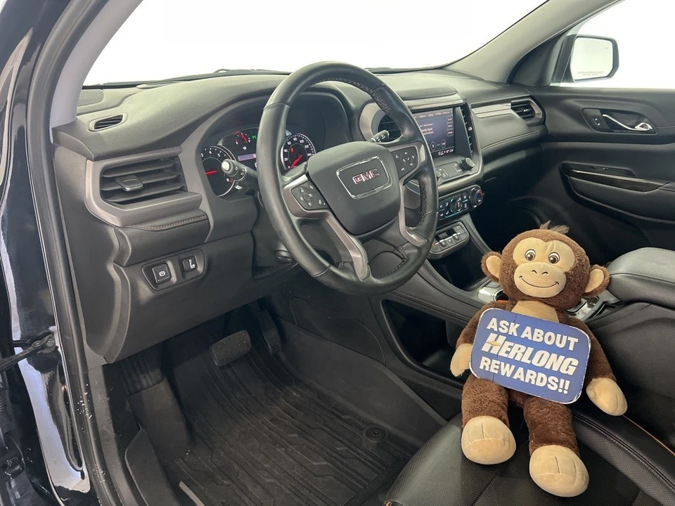 2023 GMC Acadia - Image 9 of 21