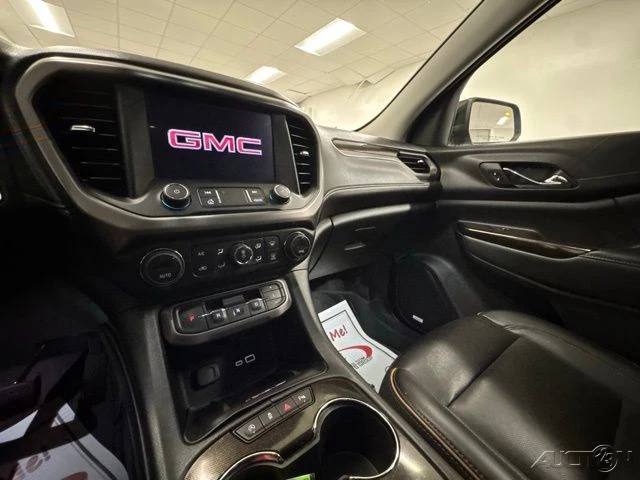 2023 GMC Acadia - Image 16 of 18