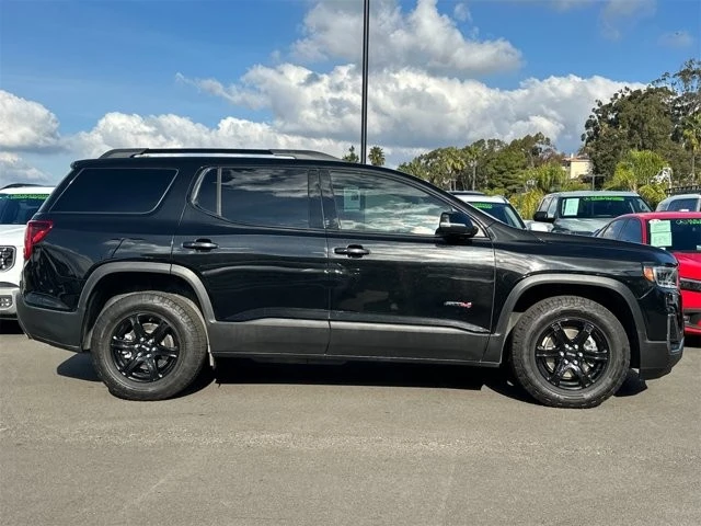2023 GMC Acadia - Image 2 of 12