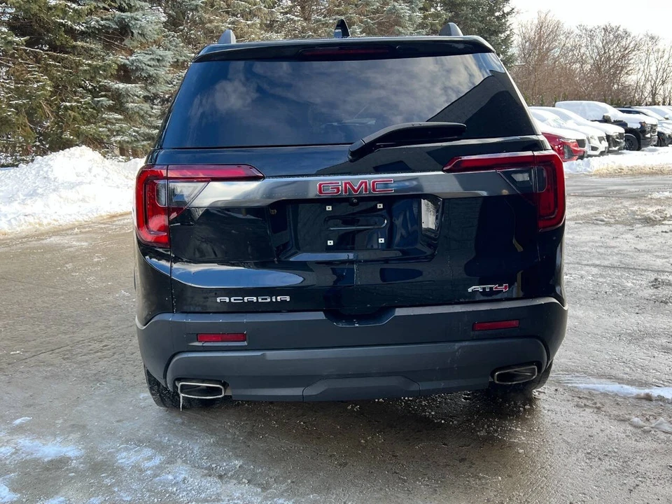 2023 GMC Acadia - Image 8 of 21