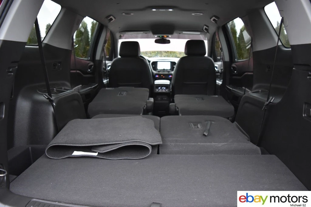 2023 GMC Acadia - Image 16 of 21