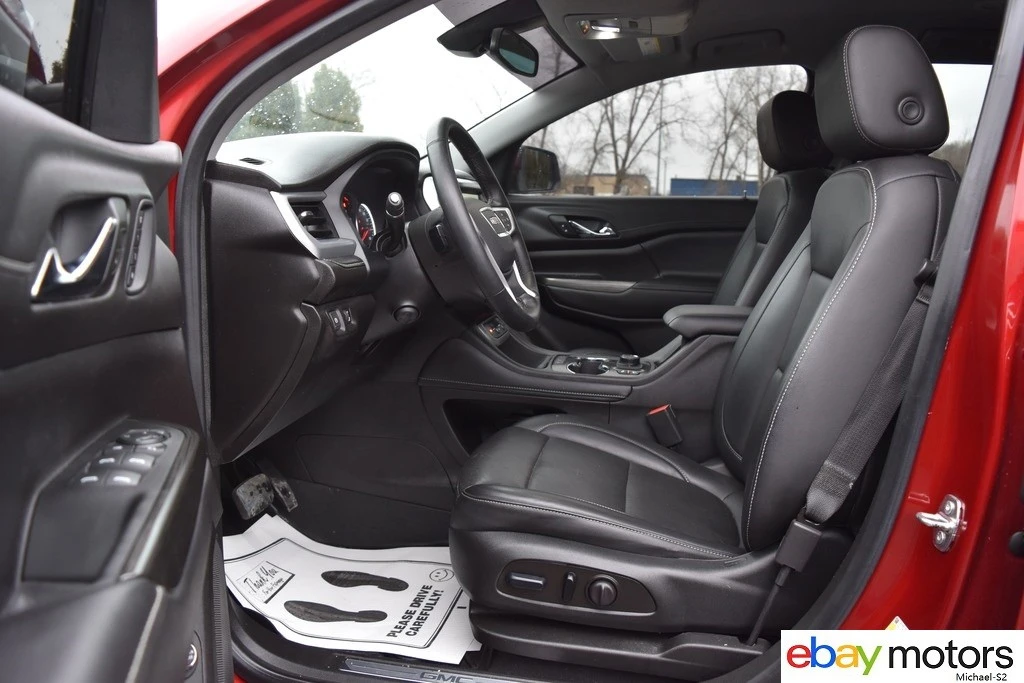 2023 GMC Acadia - Image 10 of 21