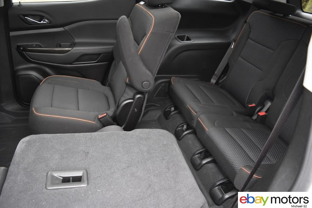 2023 GMC Acadia - Image 14 of 21