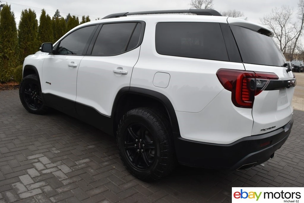 2023 GMC Acadia - Image 7 of 21