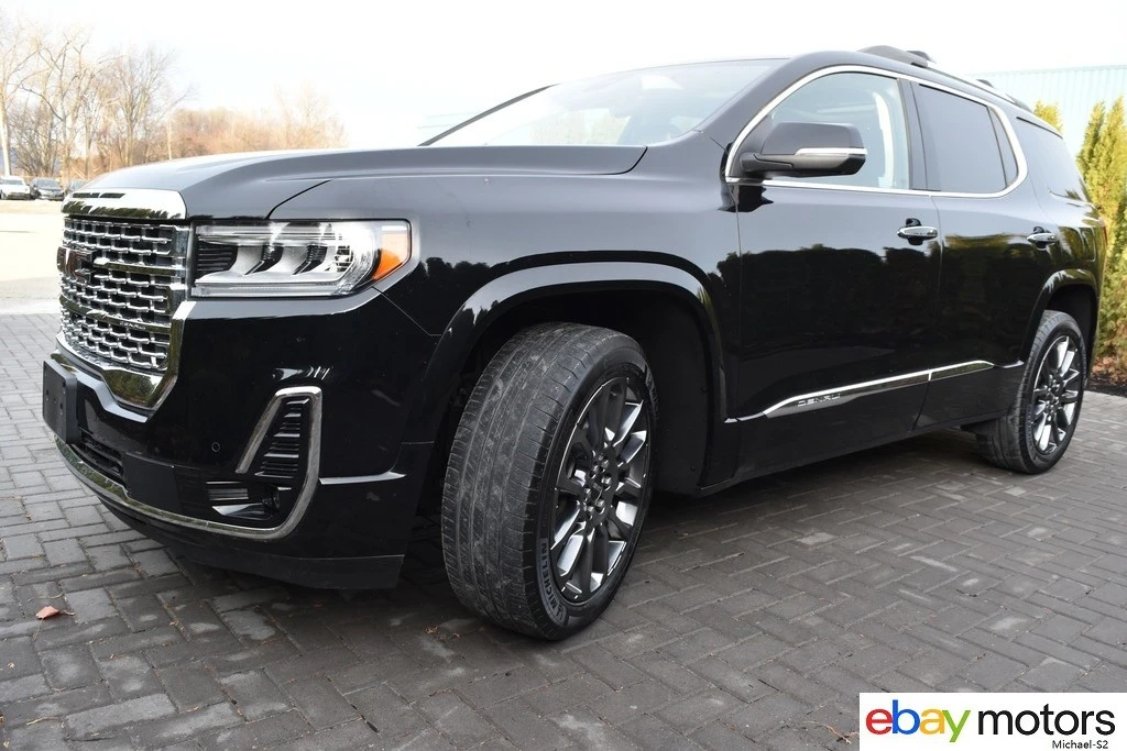 2023 GMC Acadia - Image 9 of 24