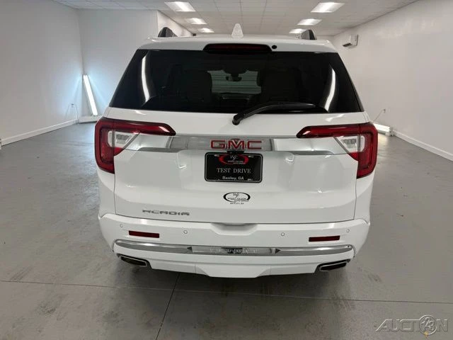 2023 GMC Acadia - Image 7 of 21