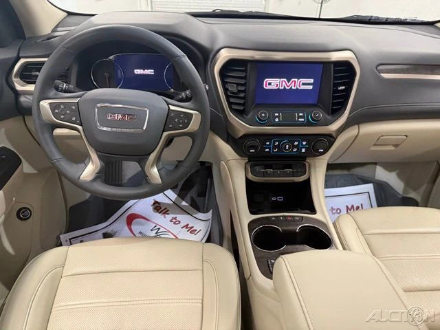 2023 GMC Acadia - Image 20 of 21
